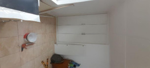 Built in cupboards (BIC)